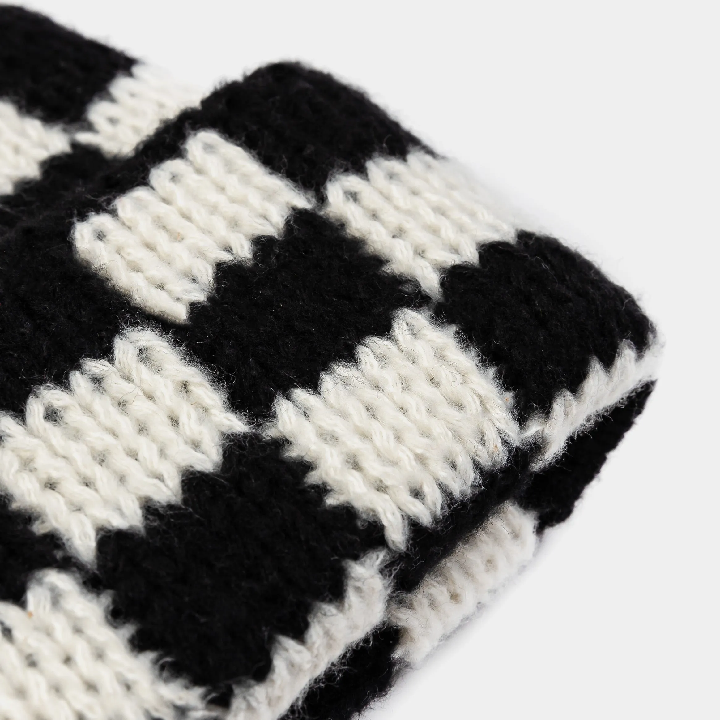 Checkered Knit Beanie Mens Hat (Black/White)