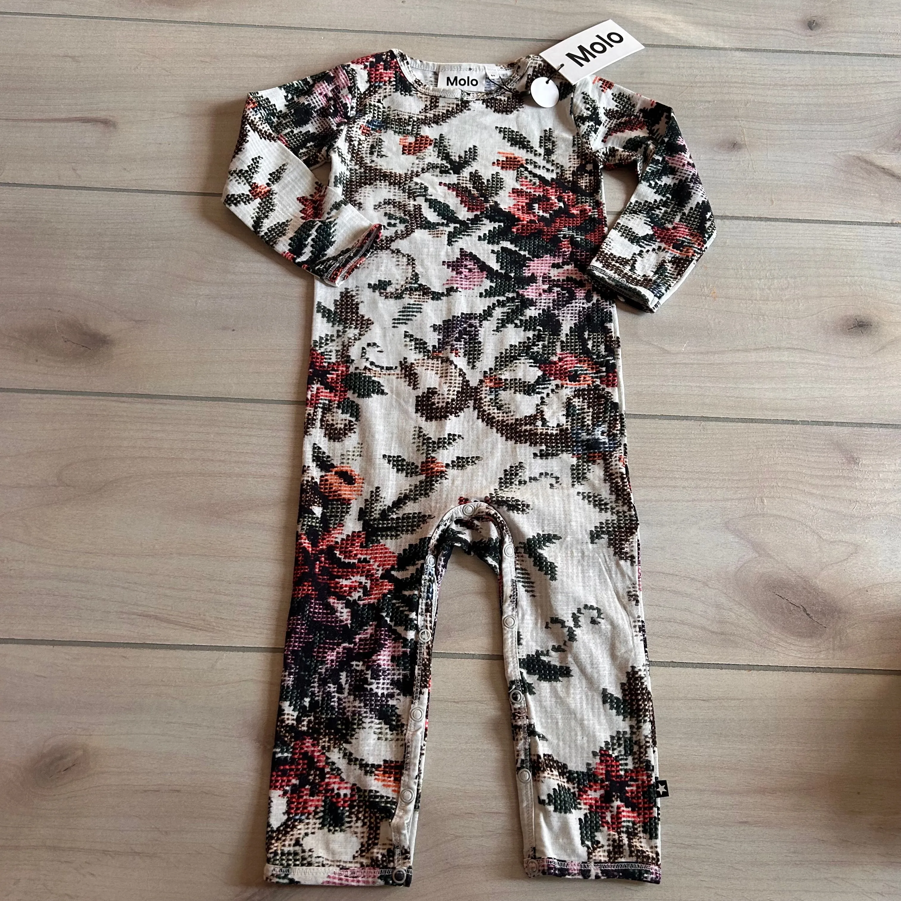 NWT Molo 100% Organic Cotton Cross Stitch Print Romper