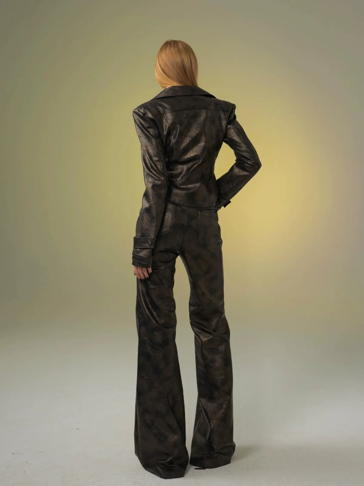 RUST & METAL waist-fitting leather suit