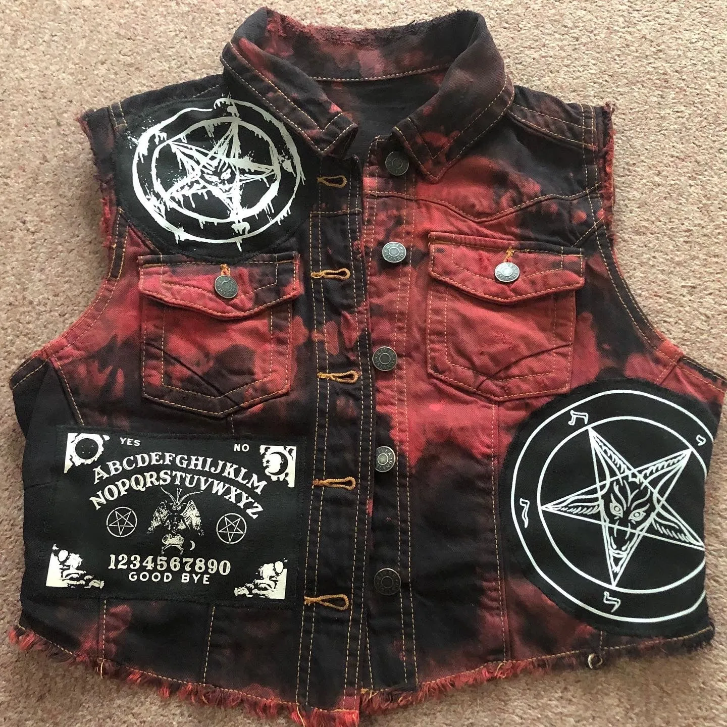 Satanic Jacket: Womens' Black 'n' Red Tie-Bleach Denim Cut-Off Pentagram Baphomet