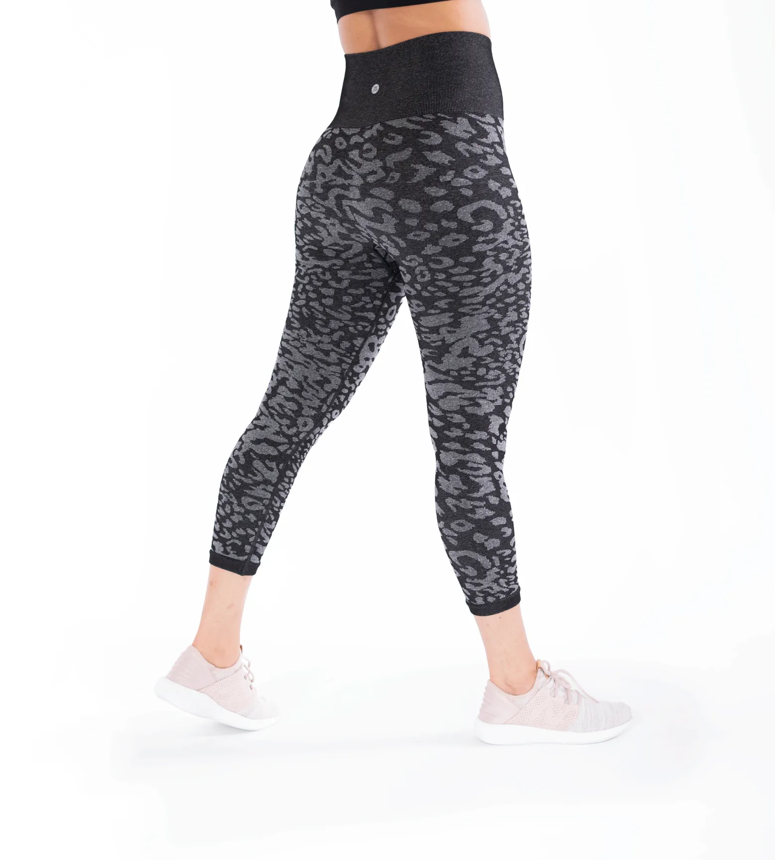 Seamless Ultra High Waist Animal Jacquard Leggings