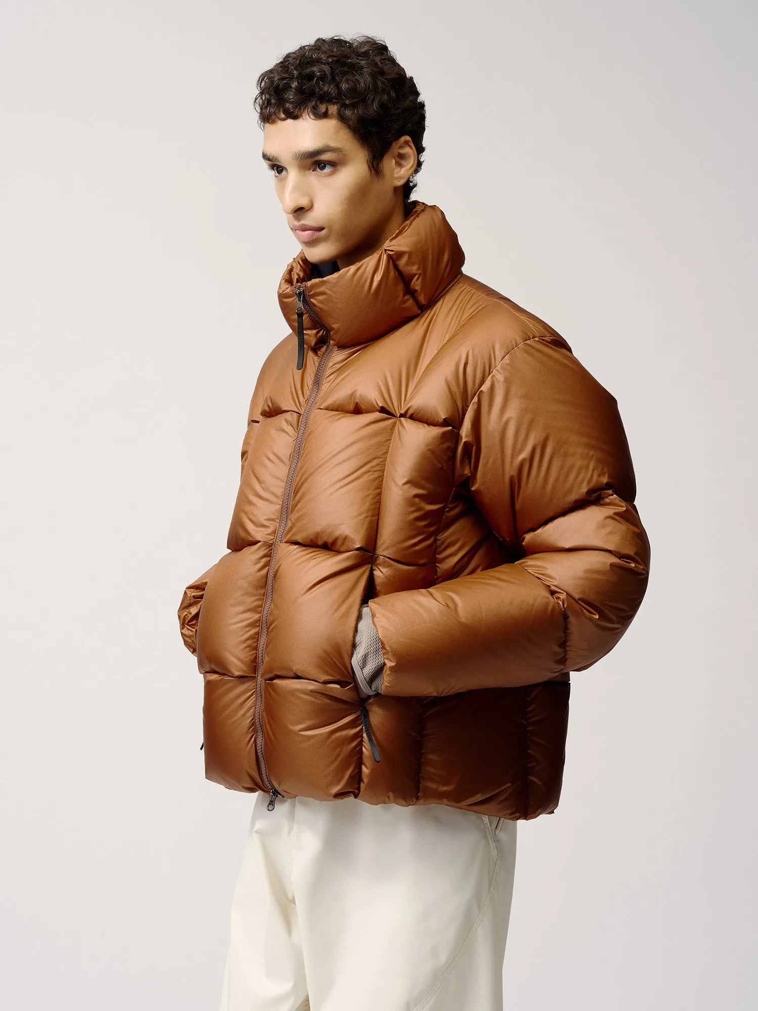 Three-Dimensional Down Jacket