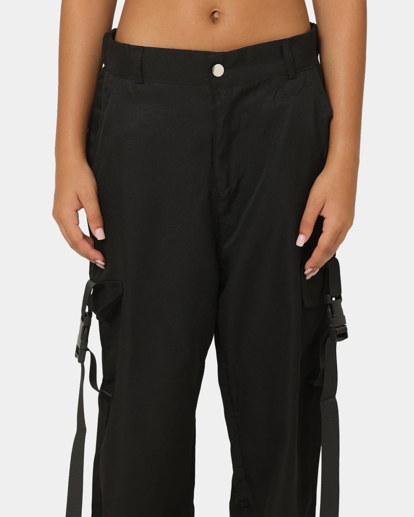 XXIII Women's Sofie Cargo Pants Black