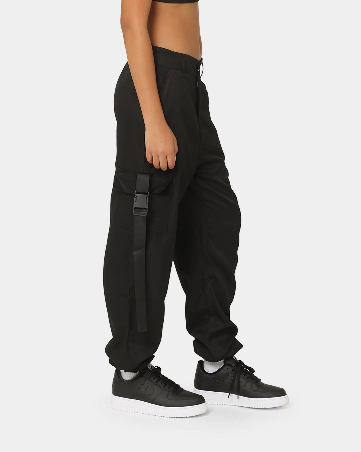 XXIII Women's Sofie Cargo Pants Black